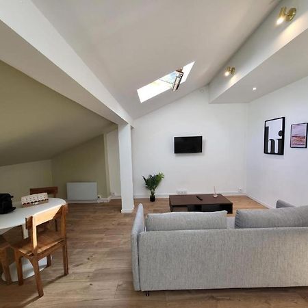 Apartamento Le Nerolii Lyon Exterior foto