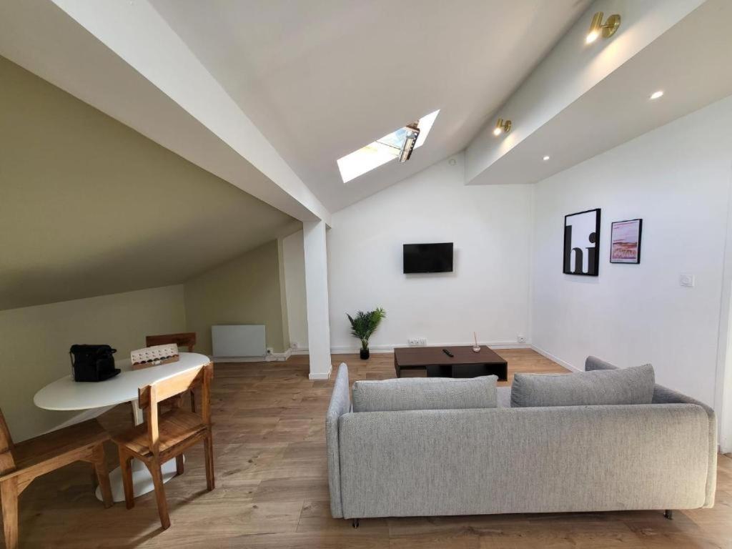 Apartamento Le Nerolii Lyon Exterior foto